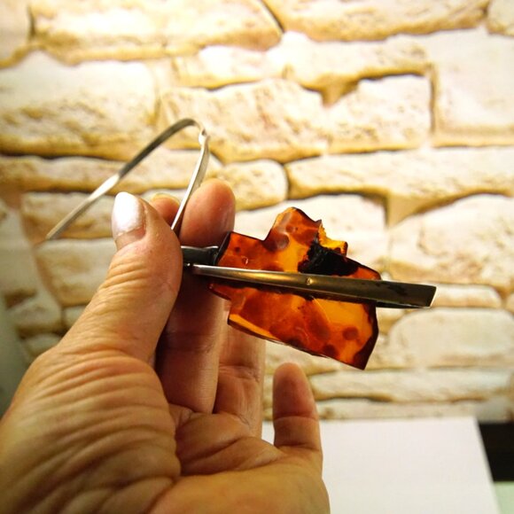 Modernist Freeform Amber Pendant With 925 Sterling Silver Omega Wire - Rare Gift - Picture 12 of 16